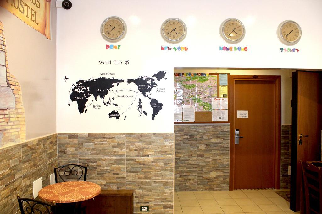 Legends Hostal Roma